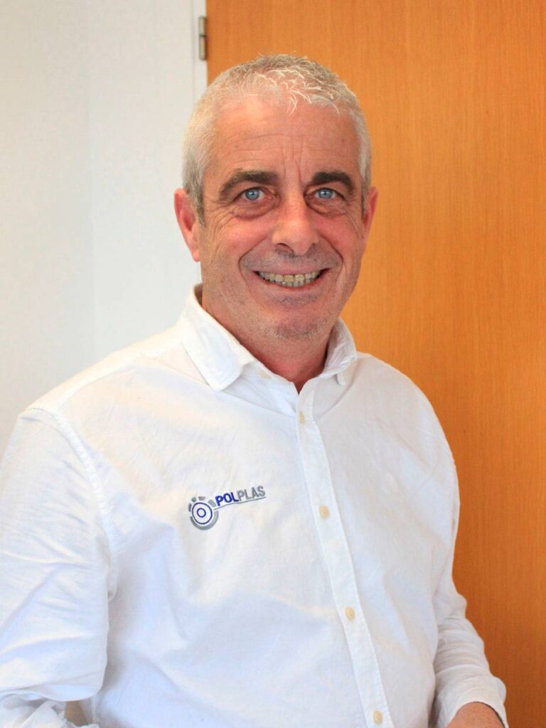 Miembro del equipo Polplas especialista en embalaje industrial y big bags reciclados